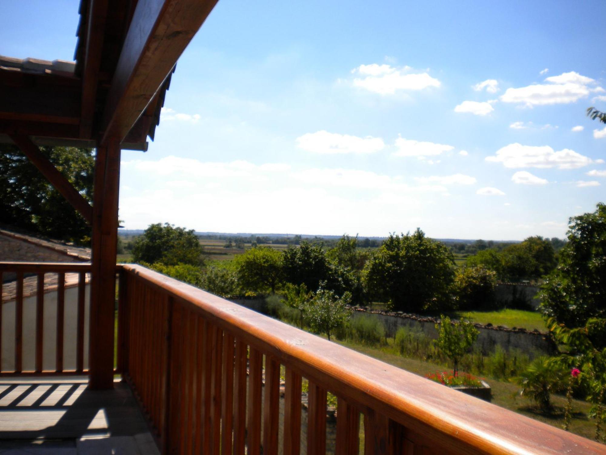 Au Col De Cygne Apartment Blanzac-les-Matha ภายนอก รูปภาพ