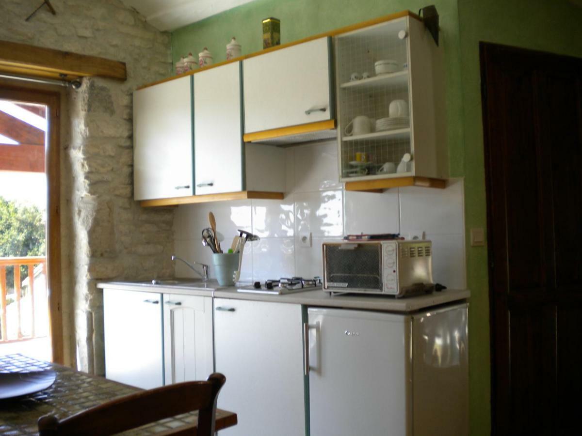 Au Col De Cygne Apartment Blanzac-les-Matha ภายนอก รูปภาพ